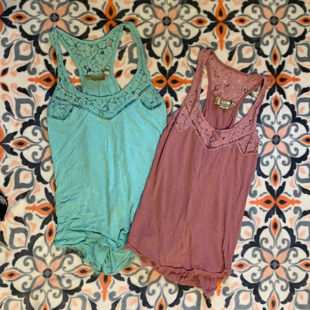 Vera Wang Tops!